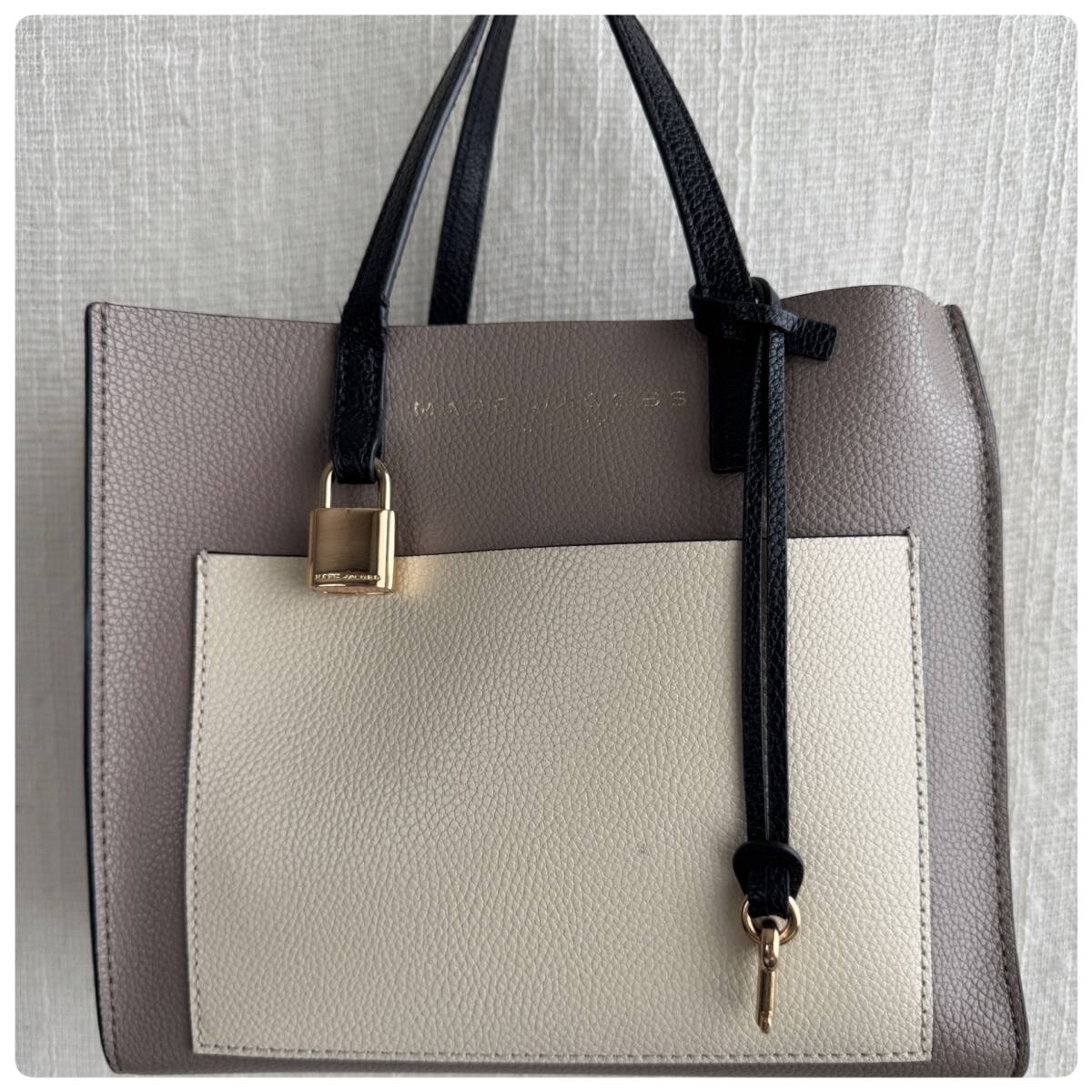 ★MARC JACOBS マークジェイコブス　レザー2WAY ショルダー 斜め掛け レディースバッグ★