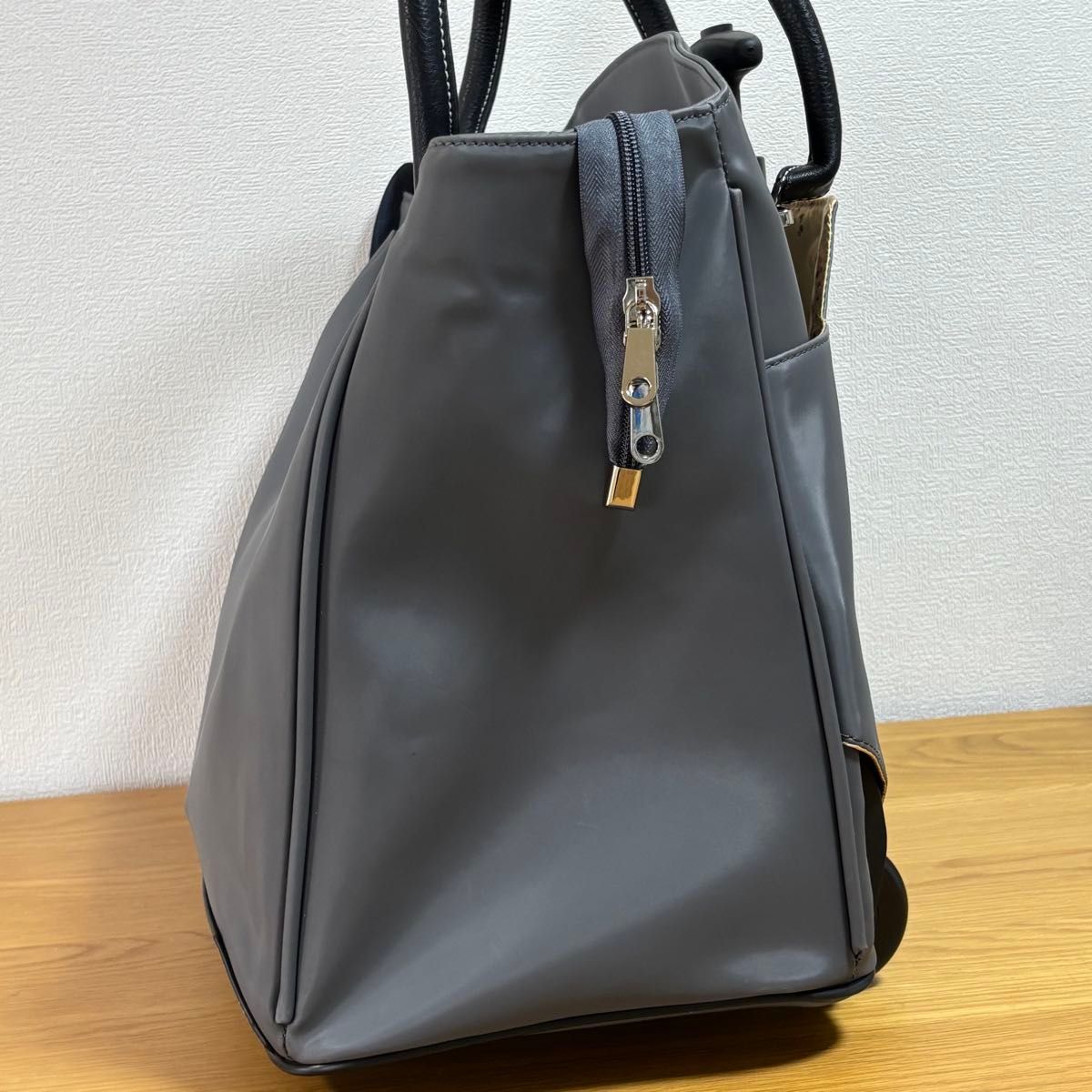 【極美品】Mafalda Della Scala キャリーバッグ グレー 美品 イタリア製 マファルダデラスカーラ キャリーバッグ グレー