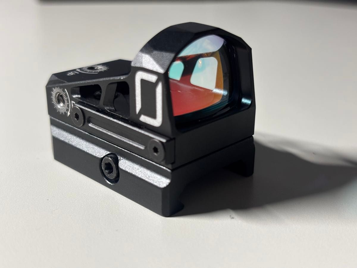 実物 USO Optics DRS2.0E 光感知センサー ドットサイト 実物 USO Optics DRS2 0E 光感知センサー ドットサイト スコープ