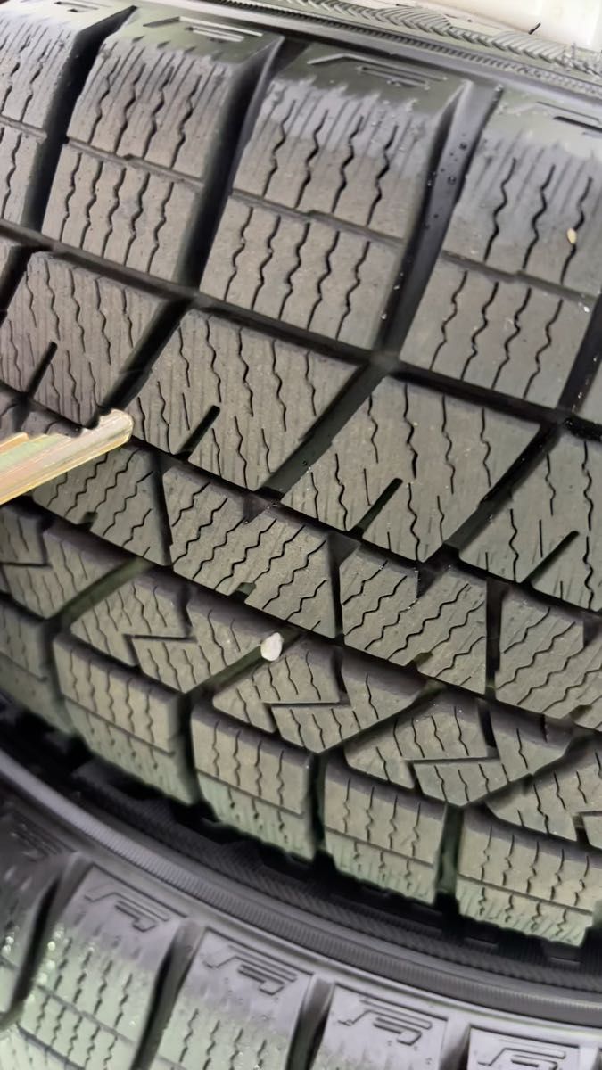 1 ウィンターマックス03 アルミ付き 155/65/r14 1シーズンのみ使用 バリ溝