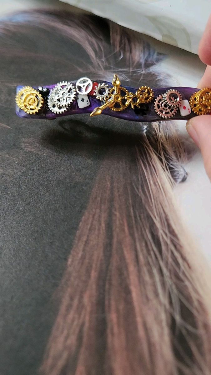 ヘアクリップ ハンドメイド レジン 歯車 時計 スチームパンク風