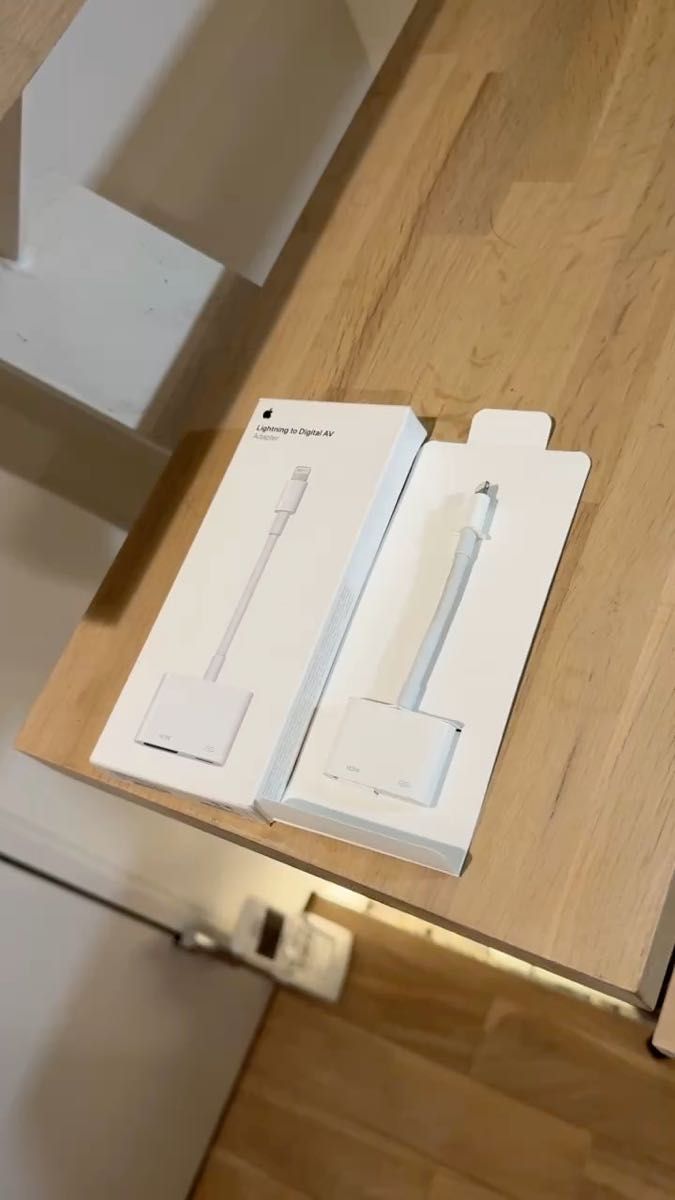 Lightning Digital AV Apple MD826AM A Adapter アップル AVアダプタ