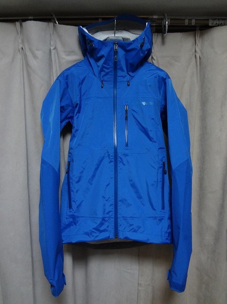 一流の品質 新品】 patagonia ジャケット ウインドブレーカー 透湿 防水 Mサイズ