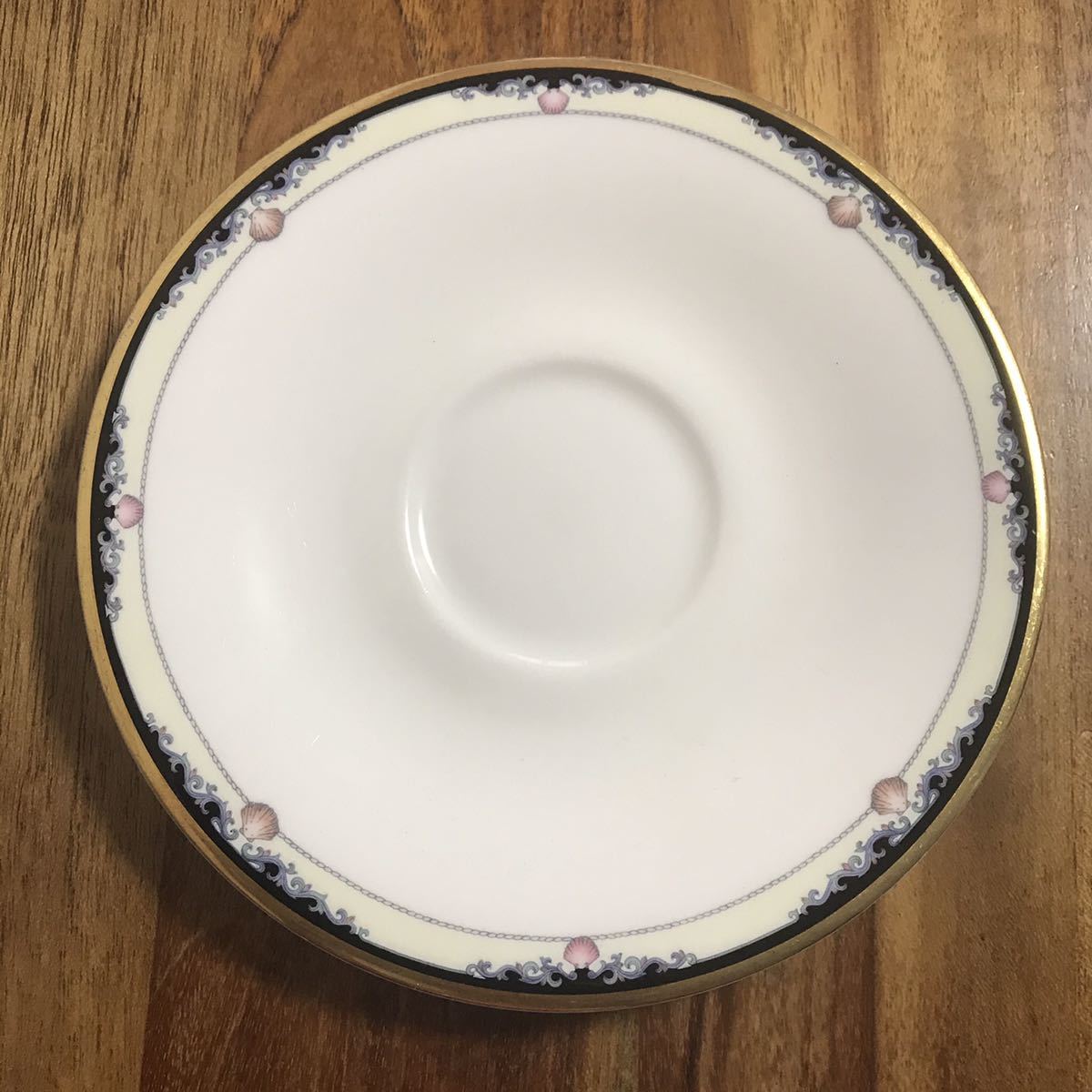 英国王室御用達 ROYAL DOULTON RHODES 15.5cm ソーサー 送料無料_画像1