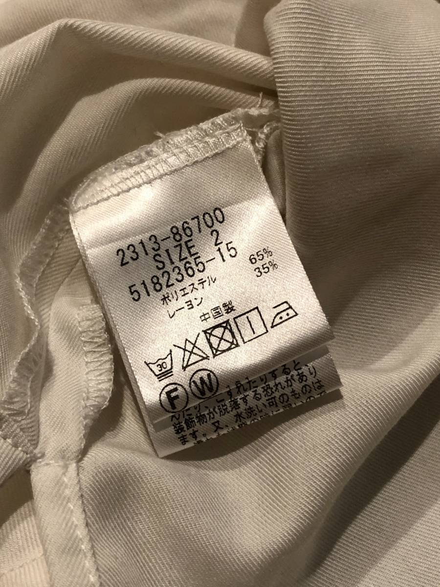 VICKY ビッキー ヴィッキー 神ブラウス ホワイト金具付きトップス 春夏 オフィスカジュアル等にも 雑誌掲載多数 人気商品 送料込み_画像10