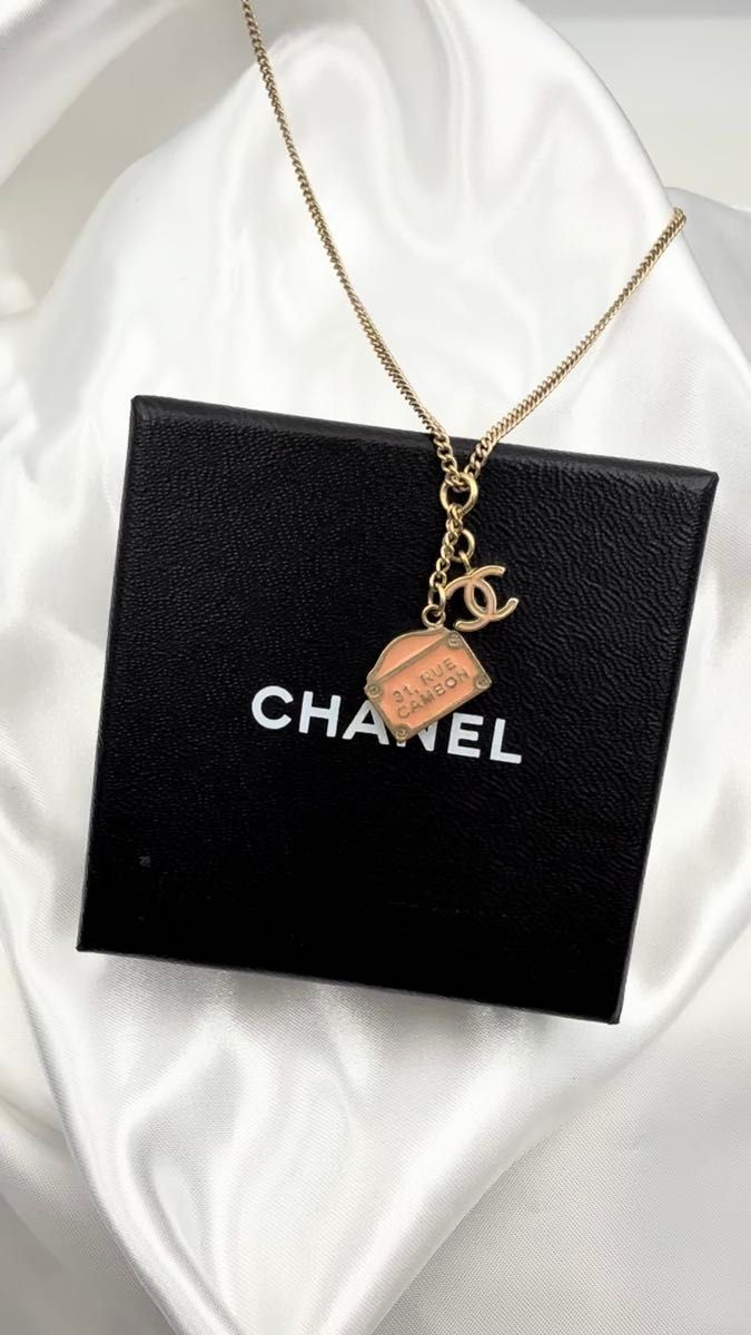 CHANEL シャネル 06C ネックレス ココマーク カンボン ピンク 豆あり 箱付き