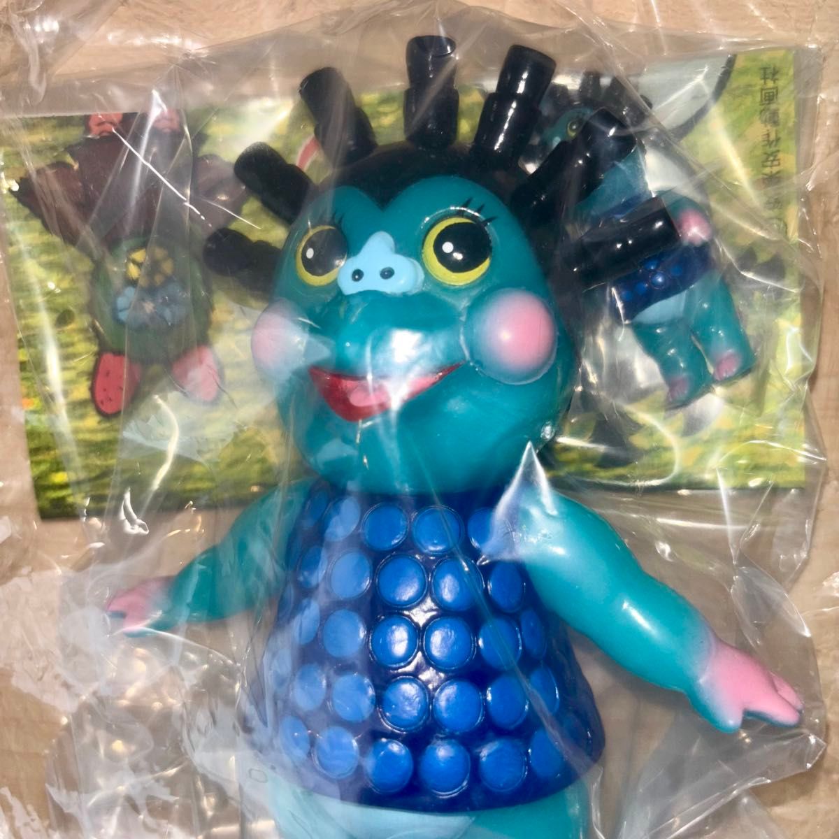 安楽安作 マトリョーシカ グルタミン MEDICOMTOY メディコムトイ 安楽安作 マトリョーシカ グルタミン(ブルー)ソフビ sofvi