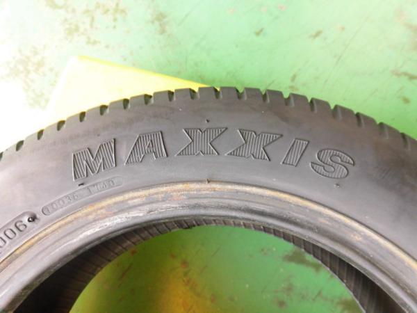 5)2562j MAXXIS 165/60R12 6PR только один 2006 год производства 