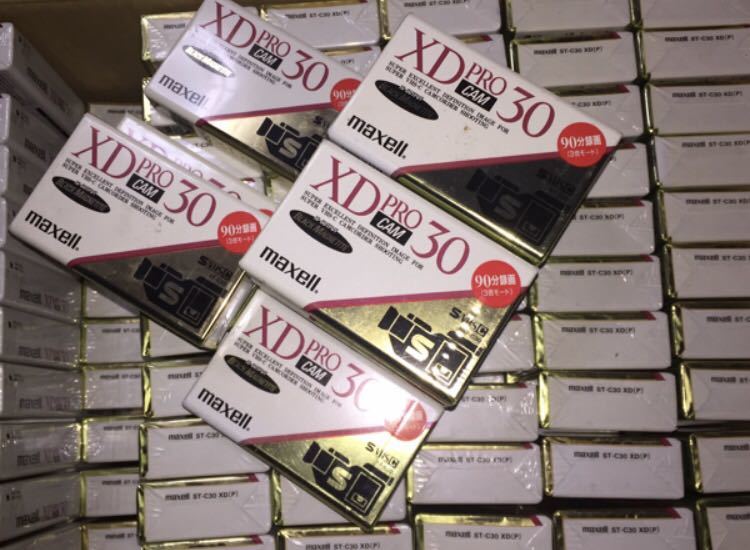 maxell XD Pro 30/S-VHS-C(3倍モード90分)/ビデオテープ 新品を30本! _画像1