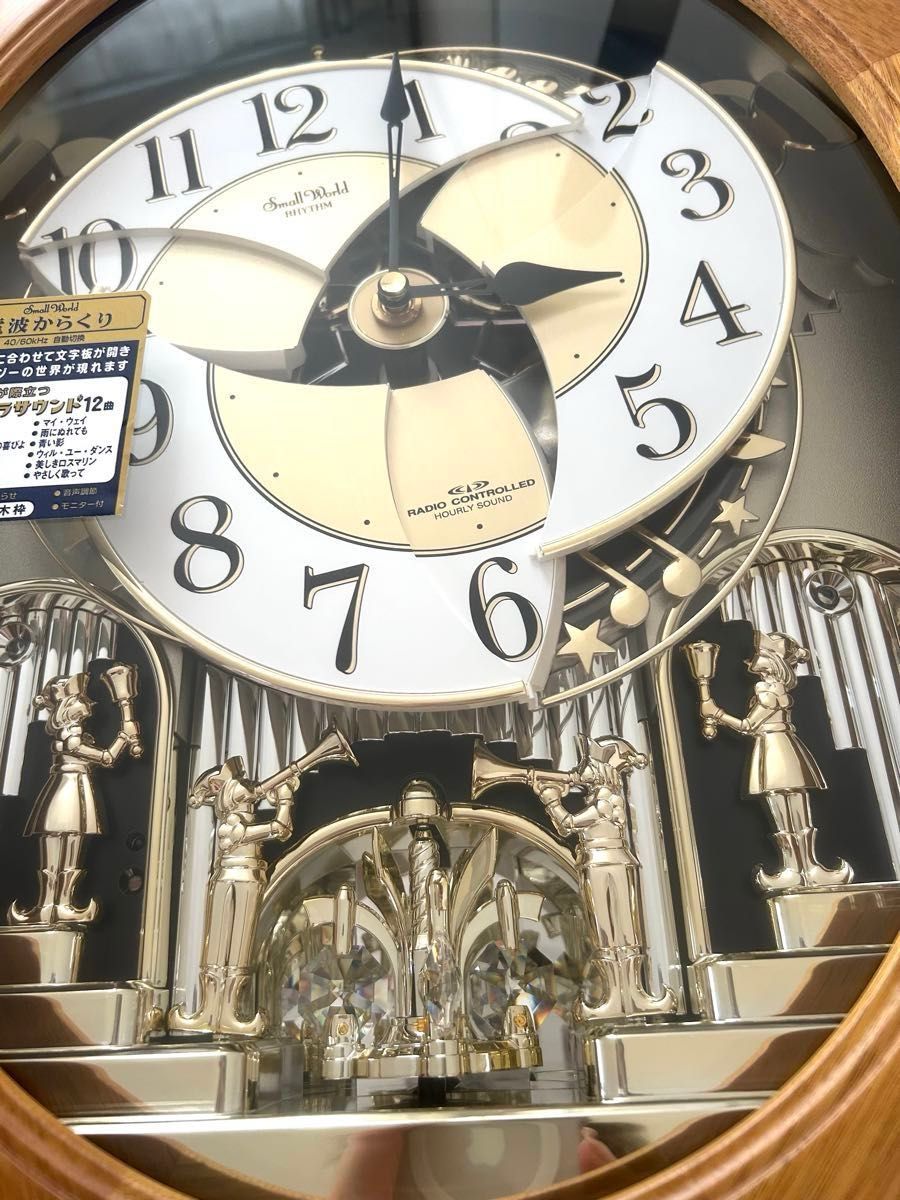 ほぼ未使用 からくり時計 電波時計 スモールワールド ソルシア ほぼ未使用 からくり時計 電波時計 スモールワールド ソルシア