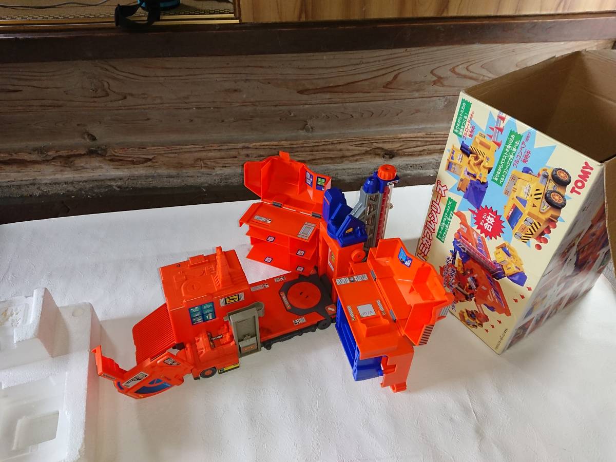 Yahoo!オークション - トミー TOMY トミカ ブルステーション Yahoo!オークション - トミー TOMY トミカ ブルステーション