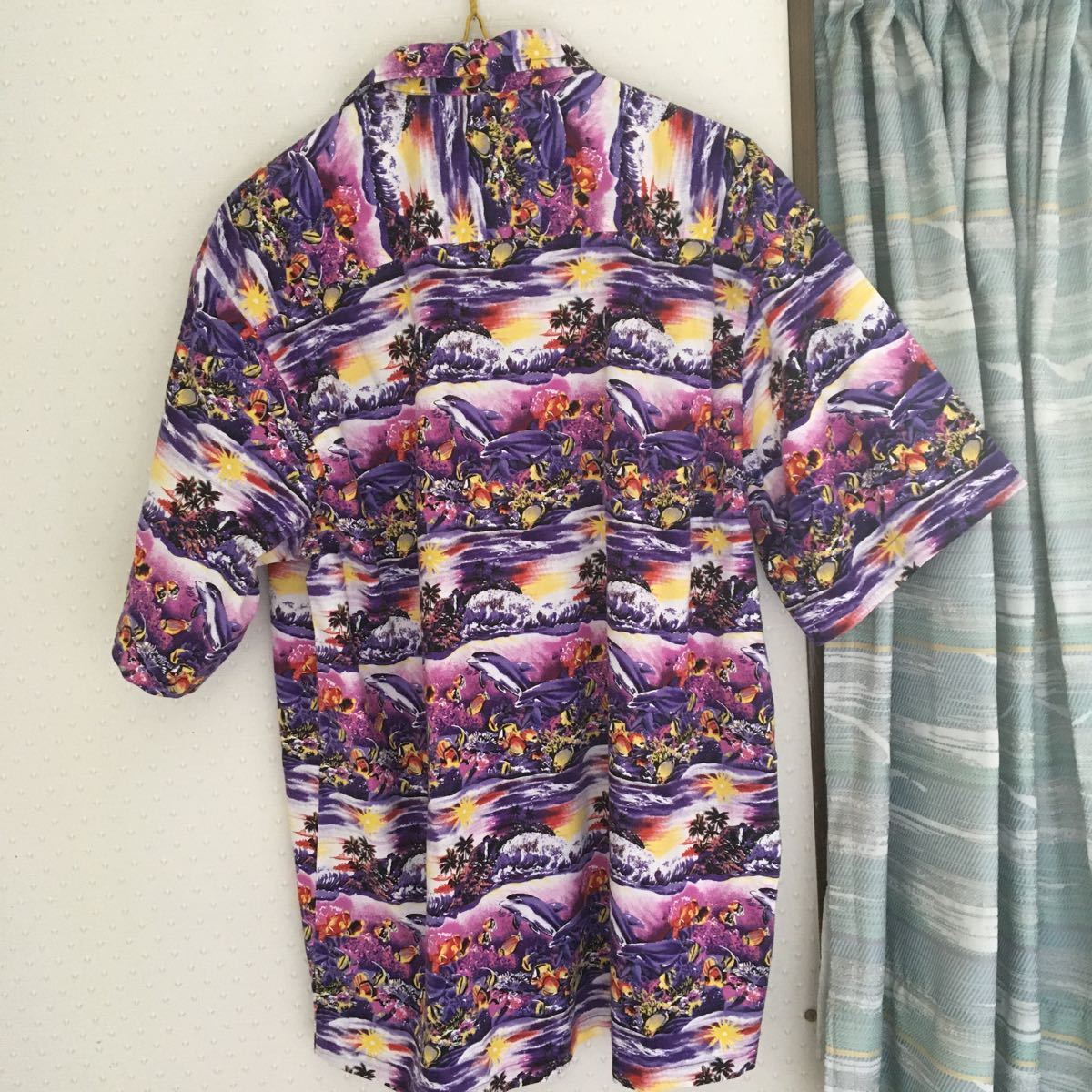 美品 半袖 アロハシャツ L size Made in Fiji イルカ柄 紫 purple_画像4