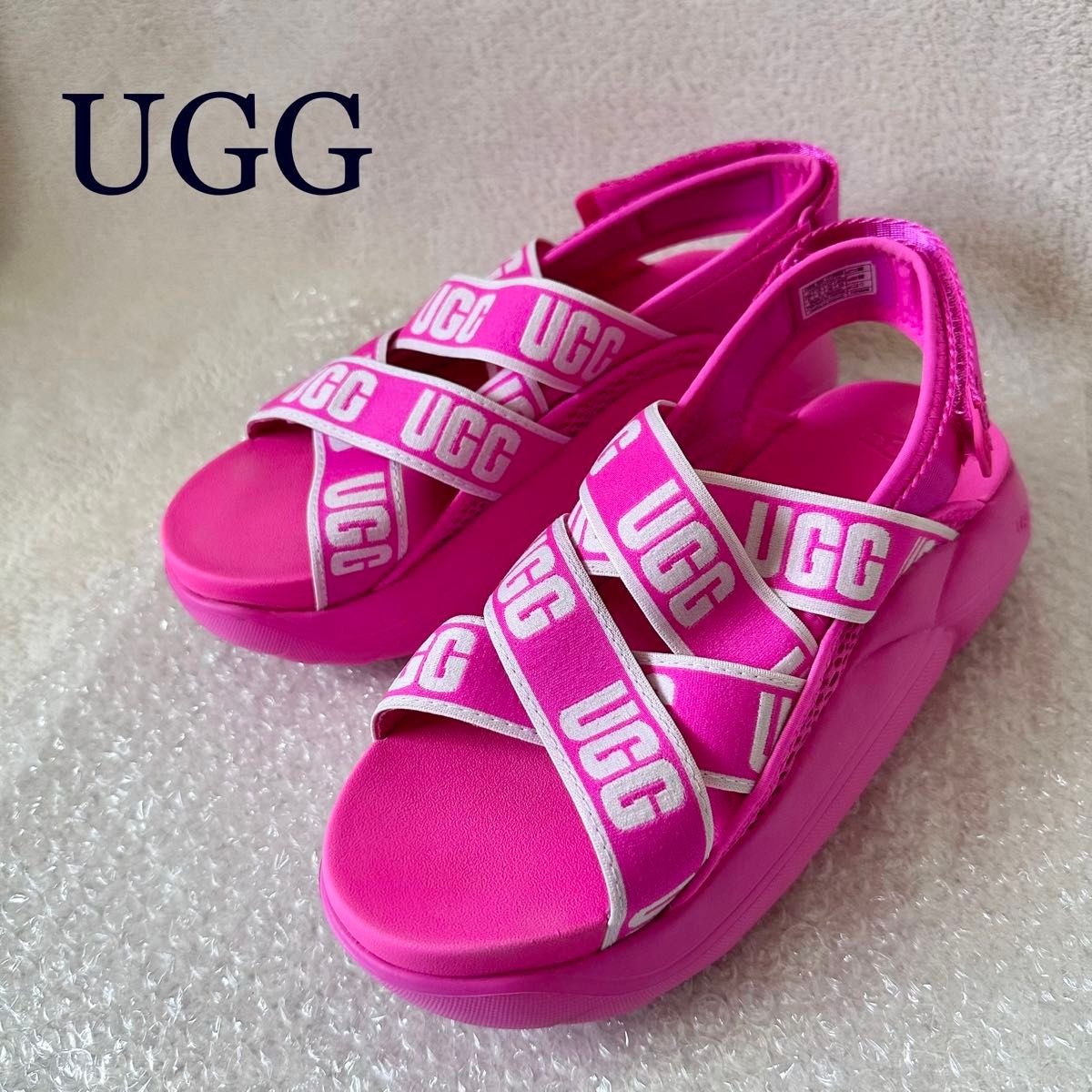 ☆セール☆UGG Cloud サンダル♪ 濃Pink 一点限り【希少 ピンク】UGG LA CLOUD SANDAL 厚底 サンダル