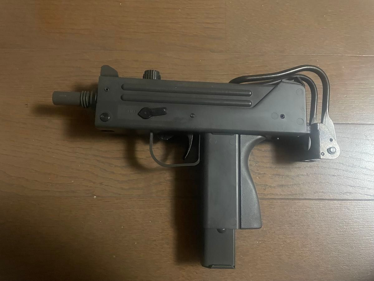 MGC INGRAM MODEL 11 サプレッサー マガジン ローダー MGC INGRAM MODEL 11 サプレッサー マガジン ローダー モデル