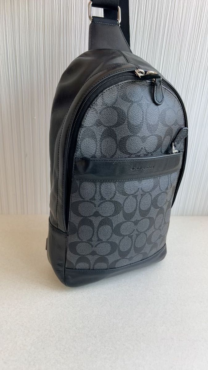 COACH ボディバッグ ショルダーバッグ pvcレザーバッグ メンズバッグ