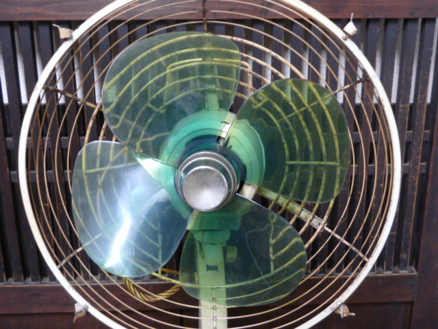 昭和レトロ 東芝 扇風機 Toshiba 東京芝浦電気 緑 グリーン アンティーク ディスプレイ 什器
