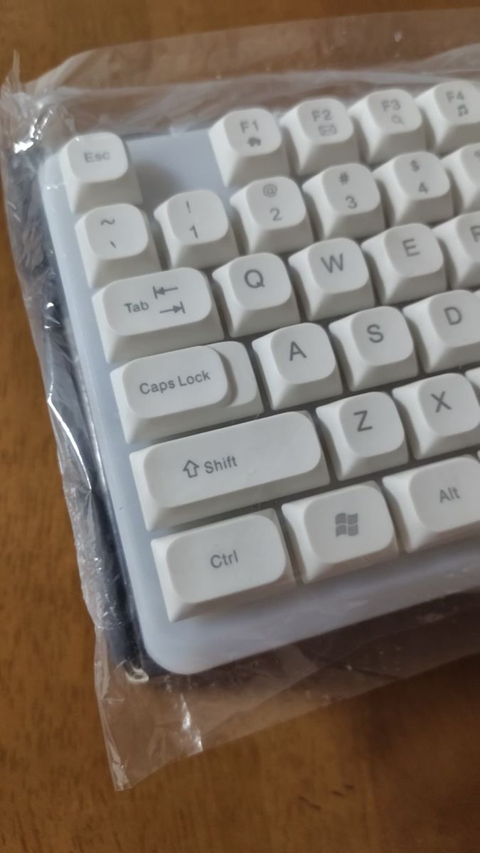 【未使用】ゲーミングキーボード 有線 キーボード マウス Windows・Mac対応 テンキー