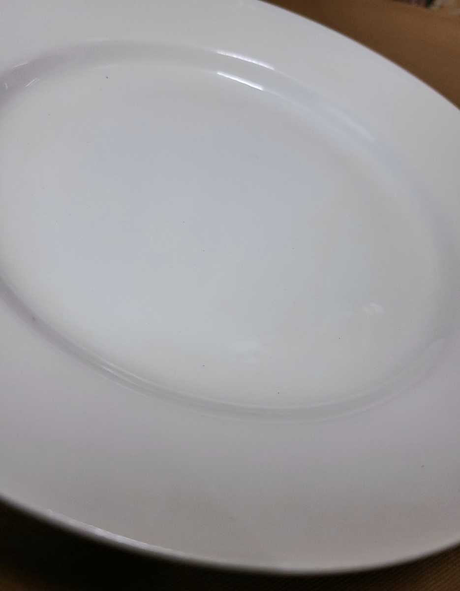 フランスアンティーク　クレイユモントロー プレーン皿 丸皿 白 皿 プレート　22×2.5cm　4 ブロカント 古道具