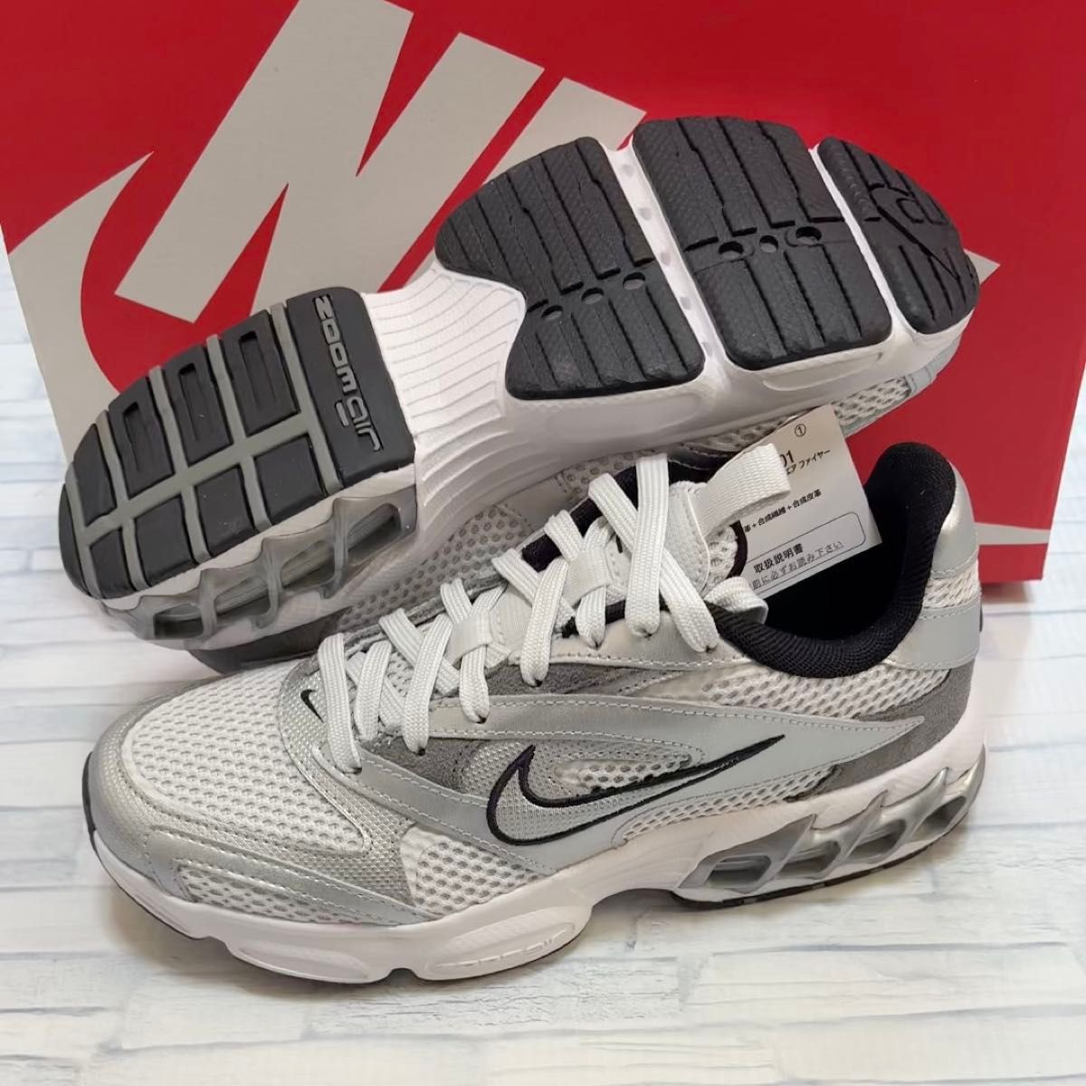 NIKE WMNS ZOOM AIR FIRE ナイキ ズーム エア ファイヤー 新品 24.0㎝ ダッドシューズ 厚底スニーカー