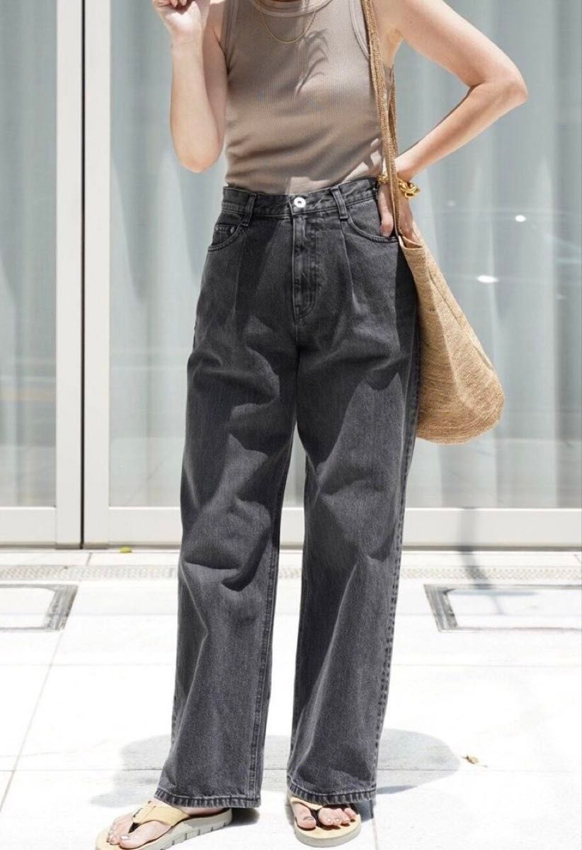 ドゥーズィエムクラス 2023SS タックバギーデニム GRY 36 美品 ドゥーズィエムクラス 2023SS タックバギーデニム GRY 36 美品