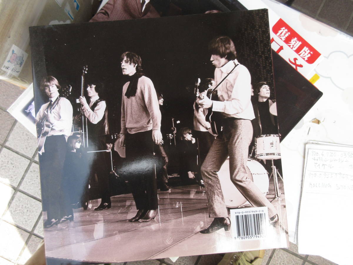  long time period preservation goods The &#34;Rolling Stones&#34;: The Illustrated Biography ( English ) hard cover low ring Stone 