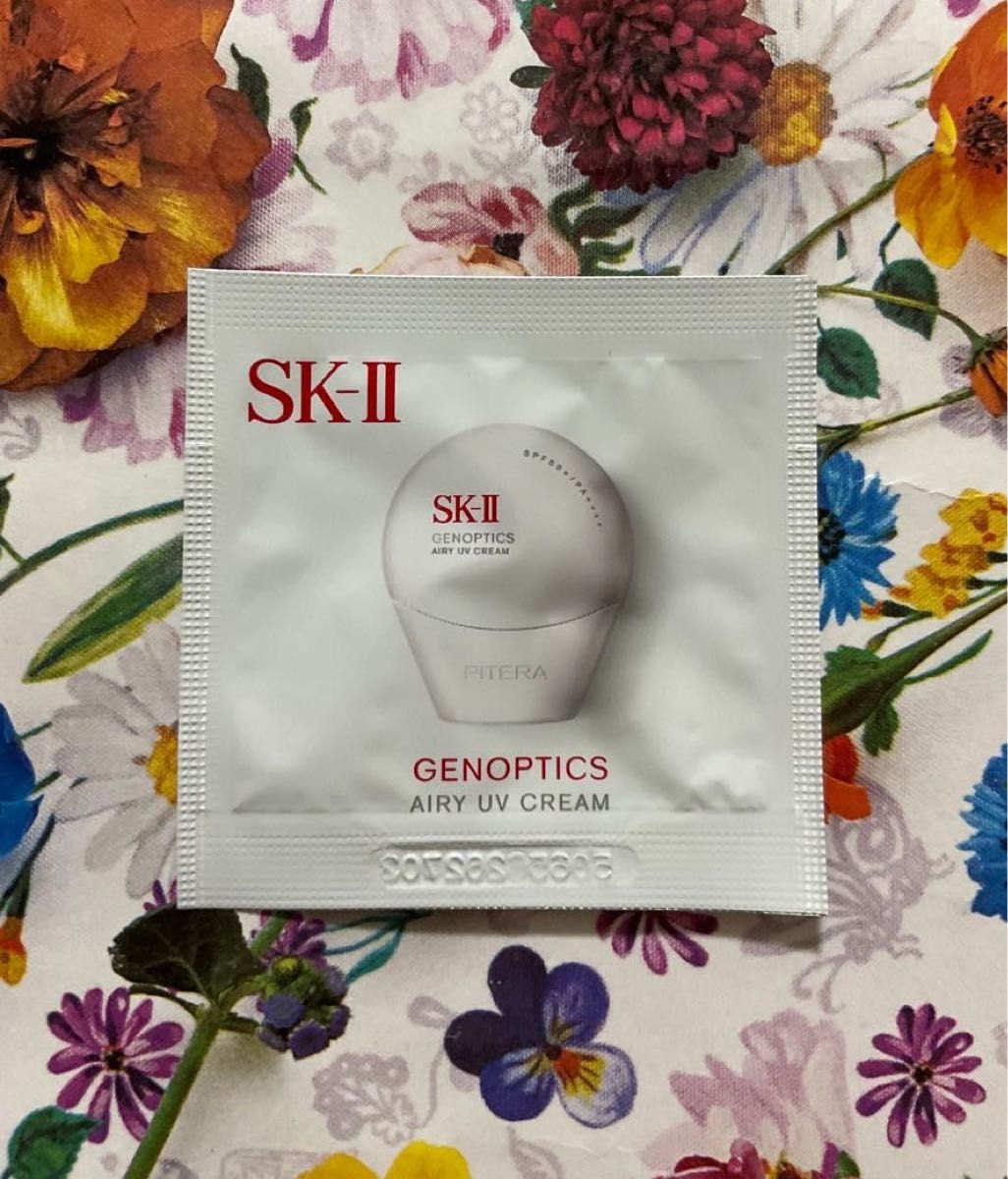 VoCE  2025年８月号　特別付録　SK-II ジェノプティクス CCプライマー  UVクリーム 2025年4月20日　新発売
