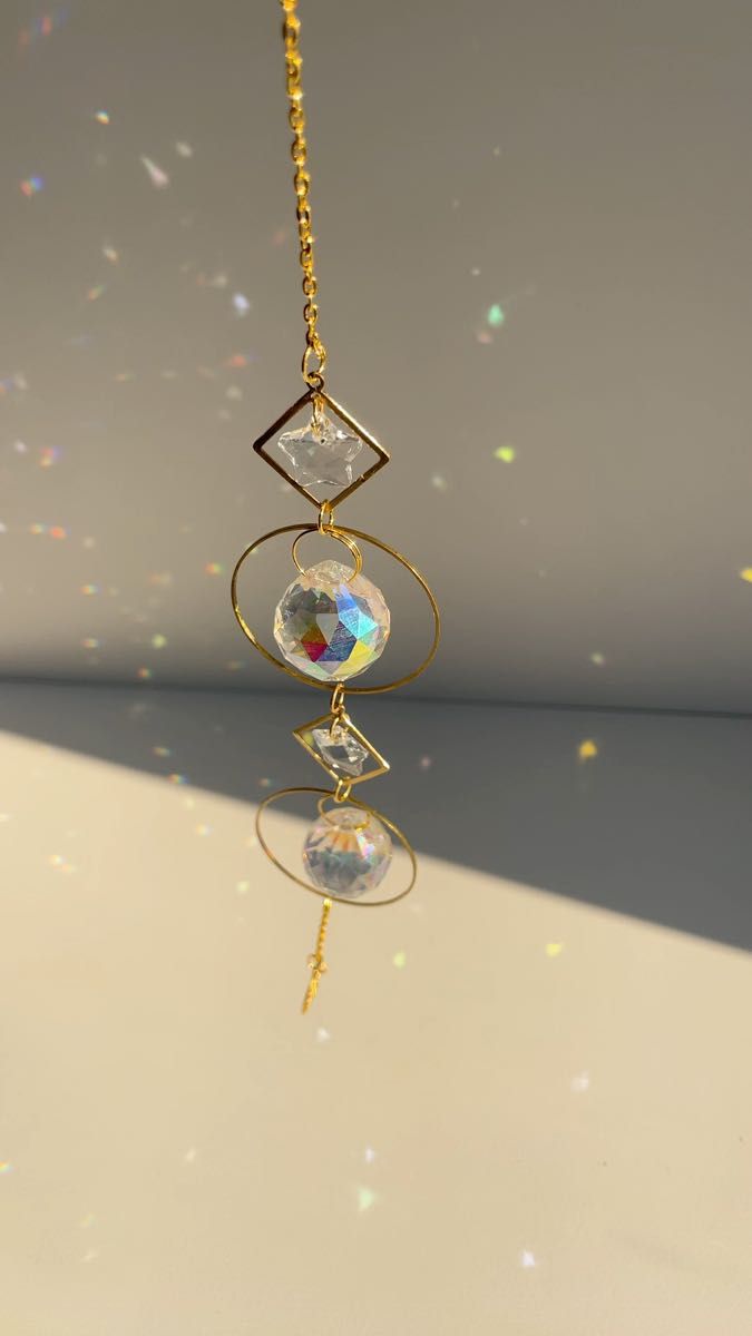 サンキャッチャー 虹 クリスタル インテリア
