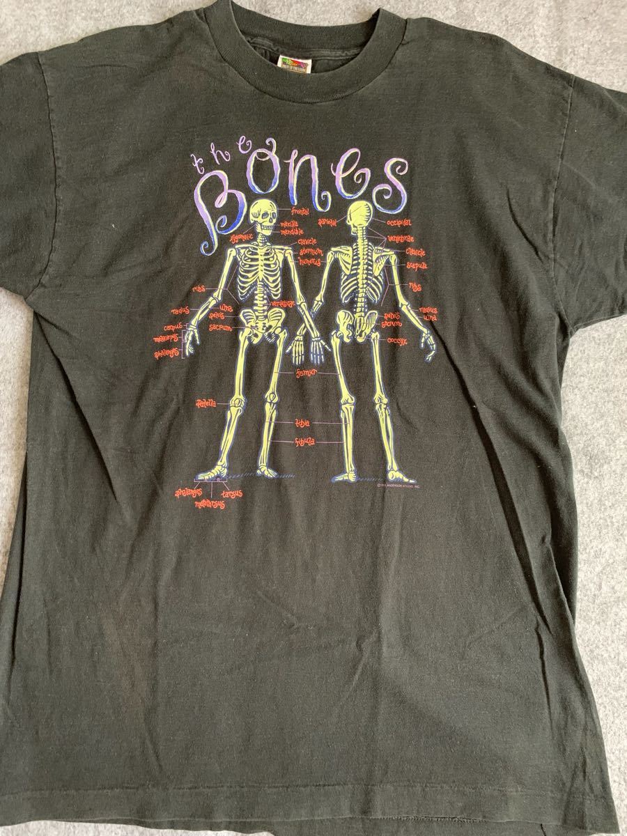 90s. light Skull Vintage t shirt specimen bones nirvana human body model Cart ko bar n