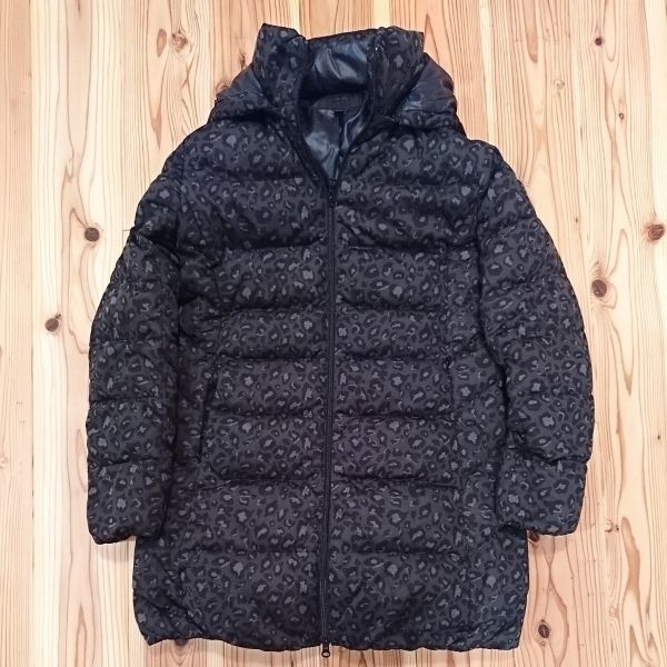 ヤフオク Uniqlo ヒョウ柄ダウンジャケット L ヤフオク Uniqlo ヒョウ柄ダウンジャケット L