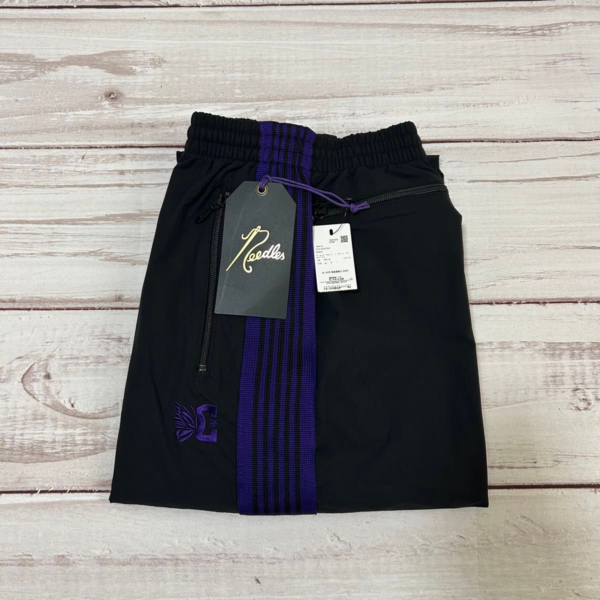 needles DCshoes ナイロン トラックパンツ ブラック パープル S needles DCshoes ナイロン トラックパンツ ブラック パープル S