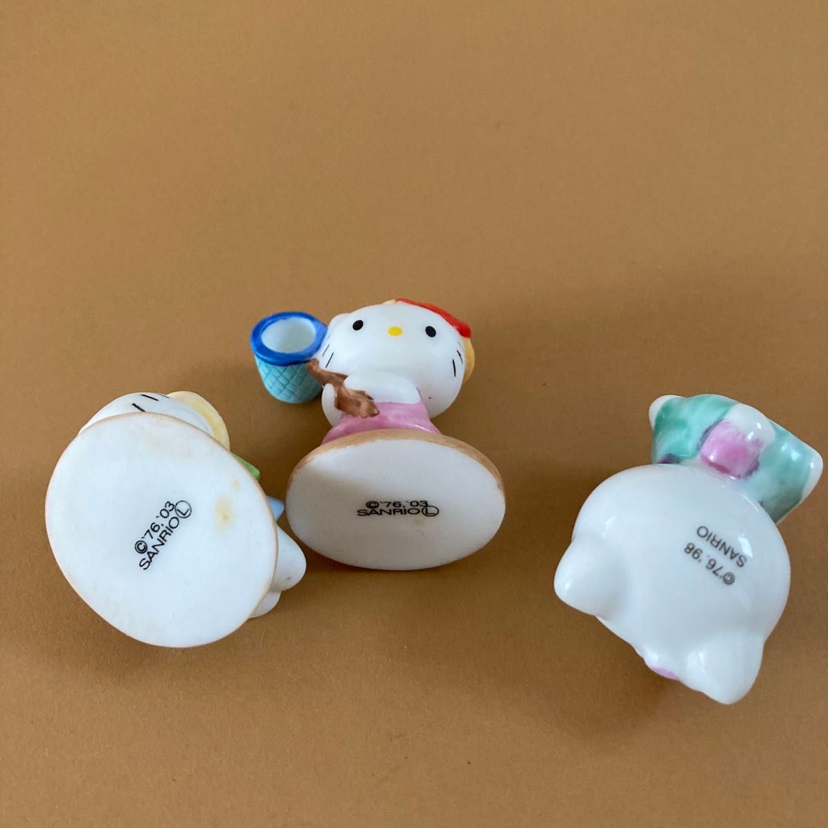 ハローキティ陶器製置き物コンプリートセット★まとめ売り サンリオ〉ハローキティ 陶器製 置き物 3個セット オブジェ 平成