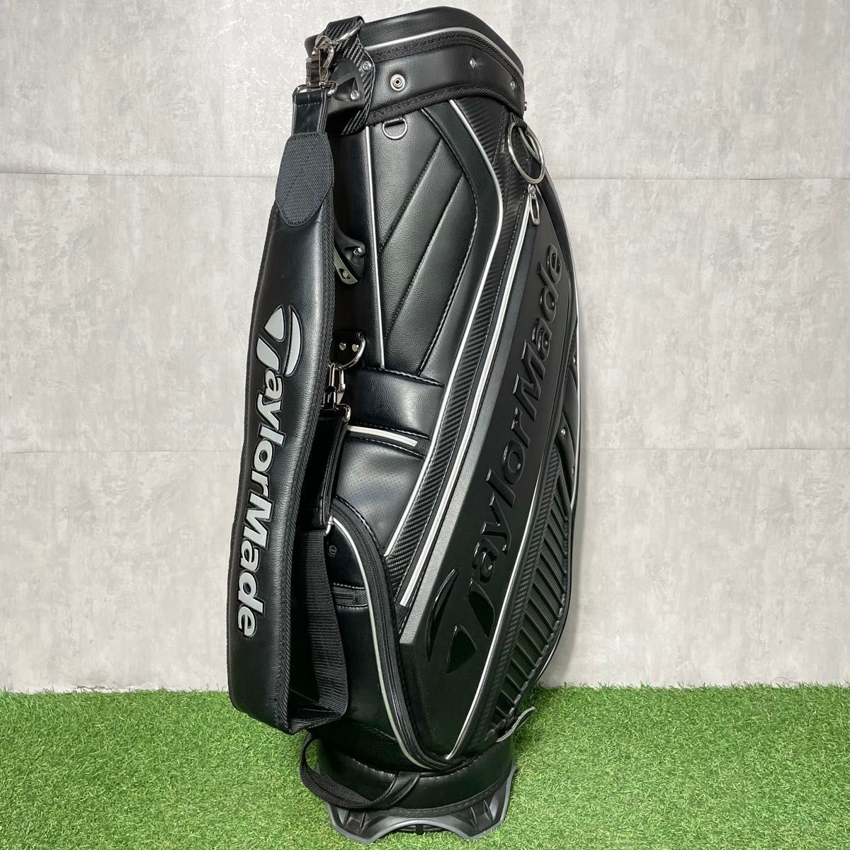TaylorMade テーラーメイド ゴルフ キャディバッグ【ブラック】美品! TaylorMade テーラーメイド キャディバッグ ゴルフバッグ