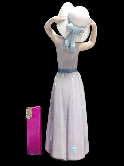 LLADRO リヤドロ No.5011 若草色の少女 【日本未発売】 www