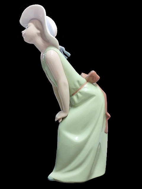 Yahoo!オークション - 3QV売切!税無し☆リヤドロ☆LLADRO☆鏡の前で