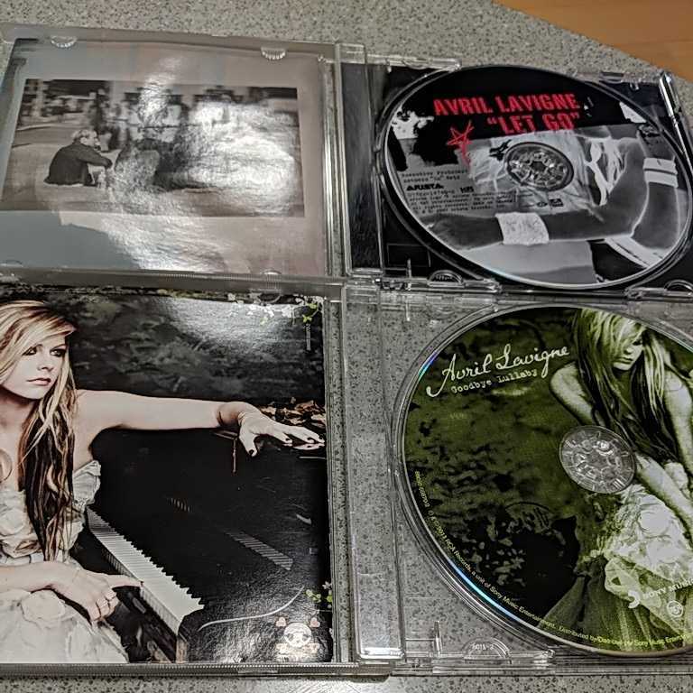 AVRIL LAVIGNE CD２枚出品