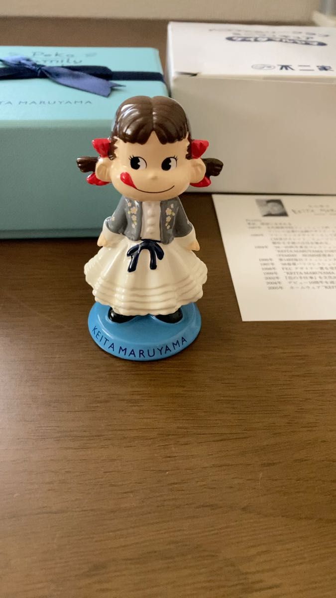 不二家 ペコちゃん ミニフィギュア ケイタマルヤマ ペコファミリークラブ