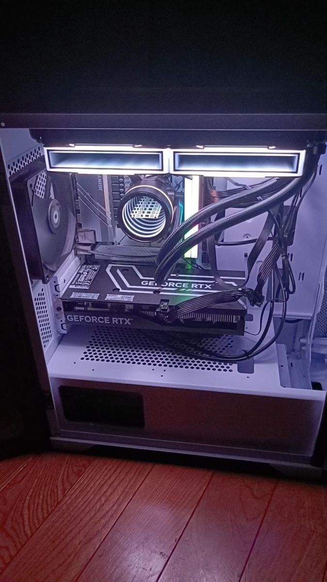 ゲーミングpc/Ryzen77800 3D/RTX4060Ti/メモリ32GB/SSD M.2 2TB/電源800W