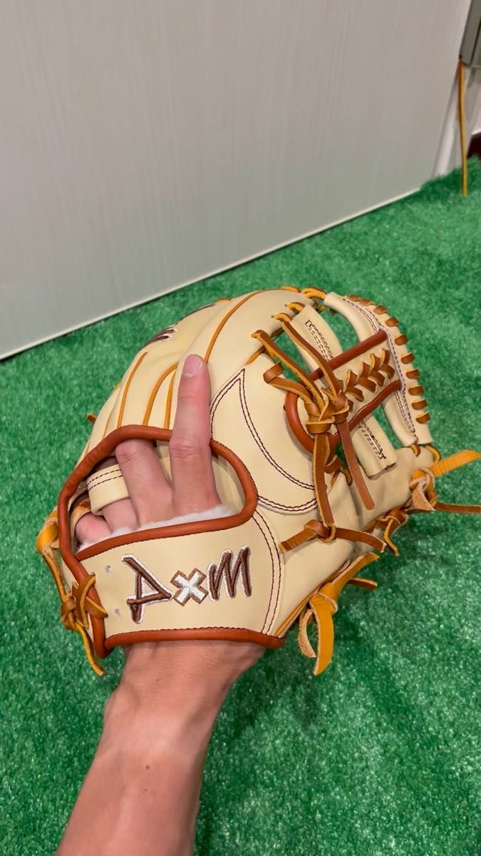 ディーバイエム硬式オーダーグローブ(新品)