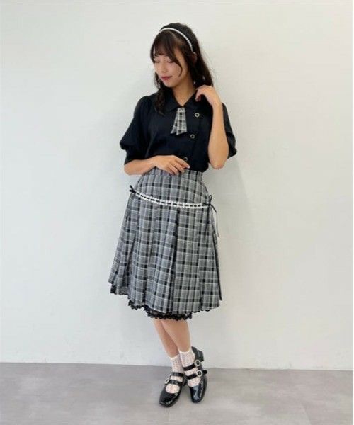 未使用✨アクシーズファム カーゴスカート カーキ Fフロントジッパー薔薇 axes femme アクシーズファム ハシゴレースデザインスカート