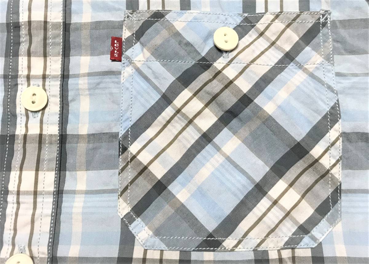 送料520円 LEVISリーバイス 爽やかなアメカジスタイルのチェック半袖シャツ 水色、灰色、生成 メンズMサイズ 
