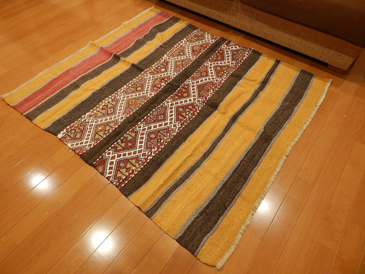 オールドキリム・チュアル 135X122cm トルコ/マラティア地方 ジジム