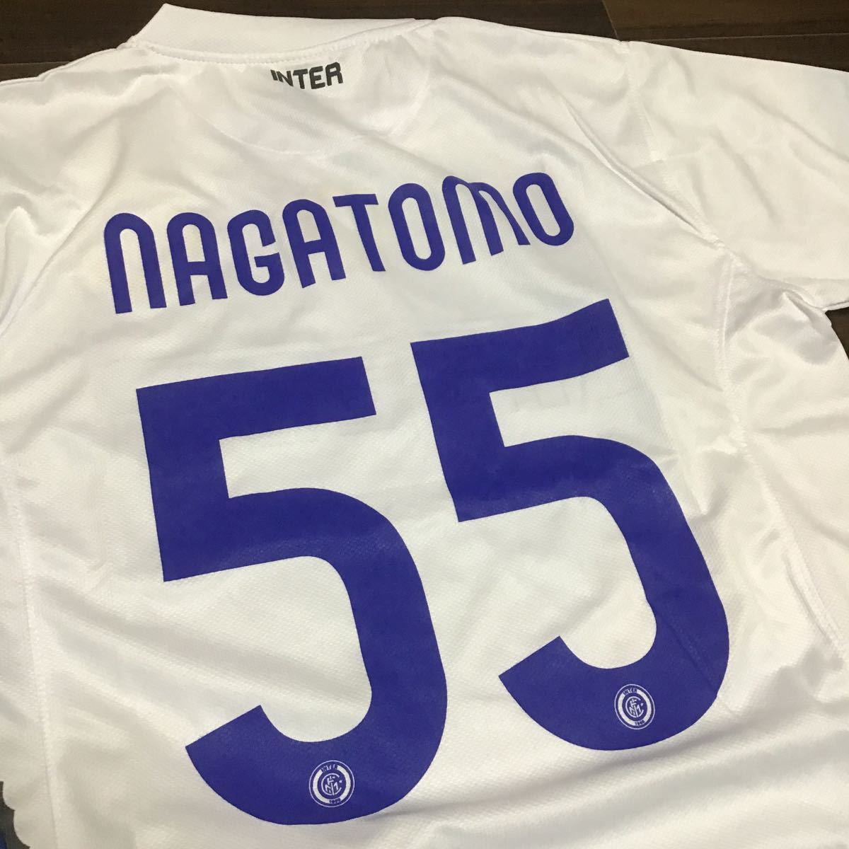 サッカーシャツ インテル 背番号55 Nagatomo 長友 サイズ 表記無し L Xlぐらい Yahoo Japan Auction Bidding Amp Shopping Support Deputy Service Japamart