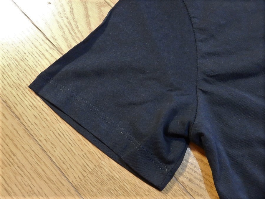 DIESEL　ディーゼル　Tシャツ　半袖　メンズ　黒　ブラック　トップス　ファッション　プリント　S　新品　_画像3