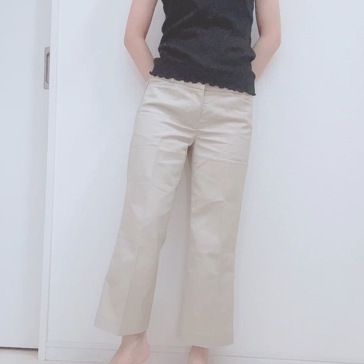 【試着のみ】UNIQLO ストレッチクロップドパンツ ウエスト61cm