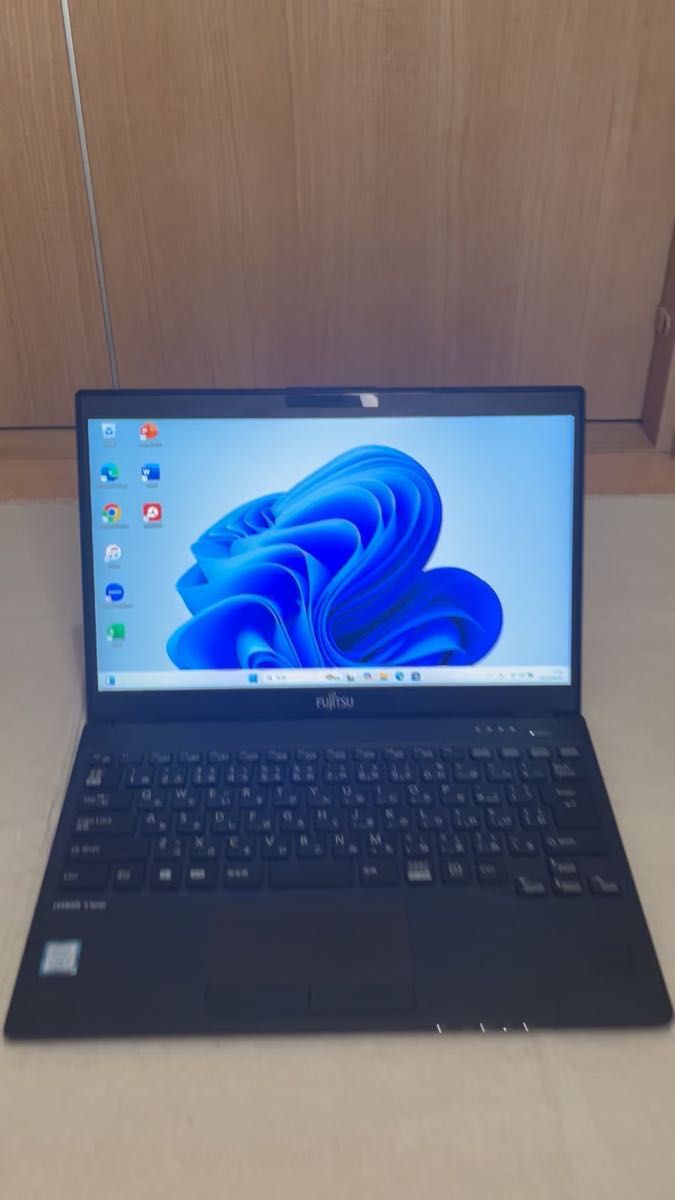 F-5/超軽量・薄型/i5-8365U/SSD256/8GB/13.3FHD