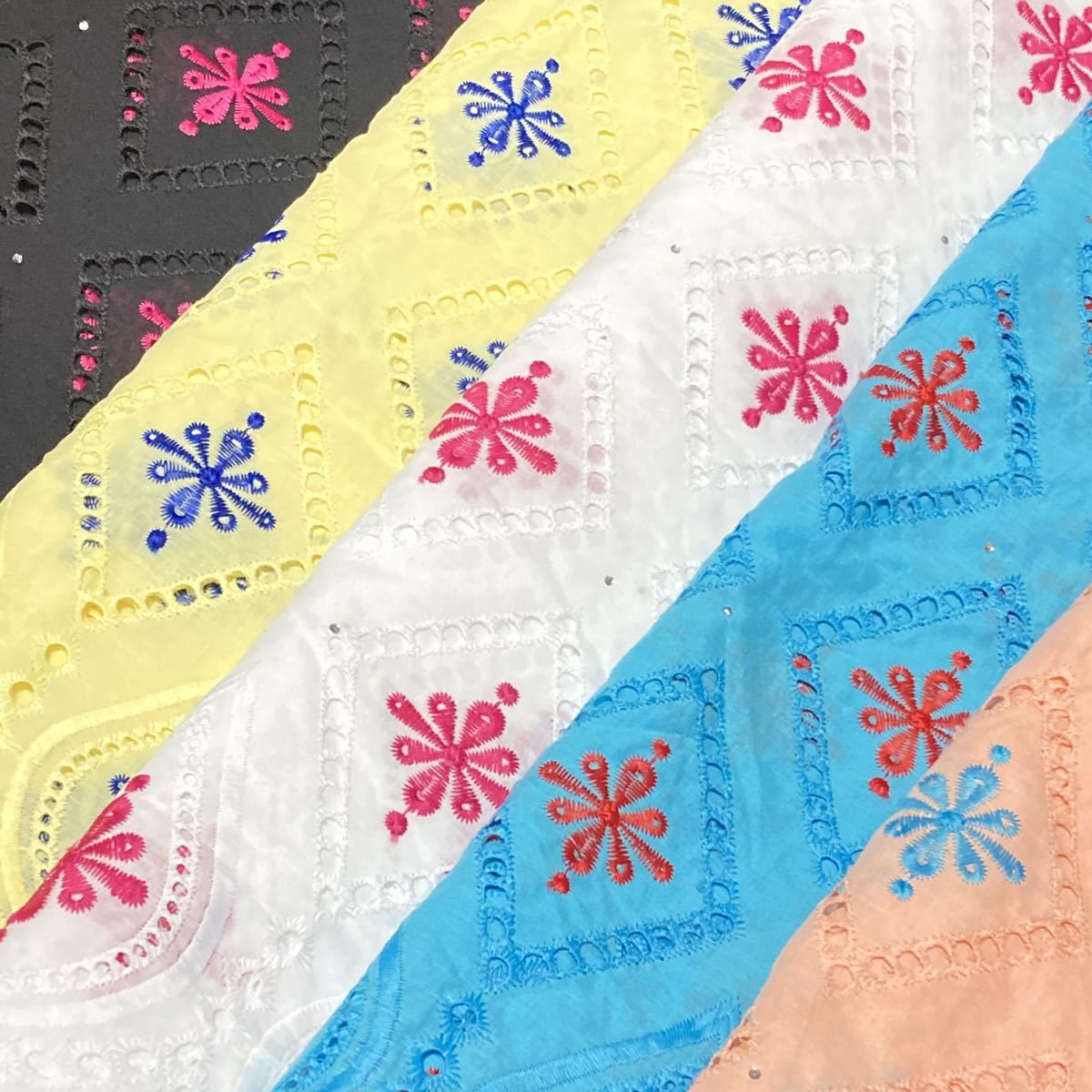高品質サーモンピンク刺繍コットンレース生地1.5m