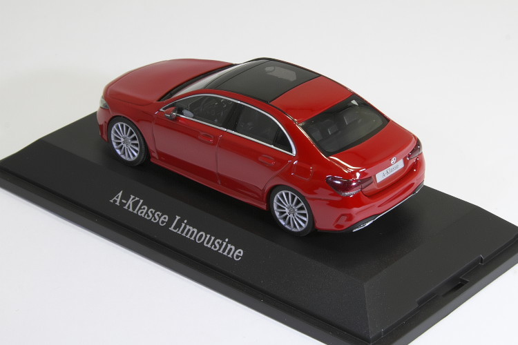 ヘルパ 1/43 メルセデス・ベンツ 特注 Aクラス セダン V177 2018 レッド Herpa A-Class LIMOUSINE Jupiter Red_画像2