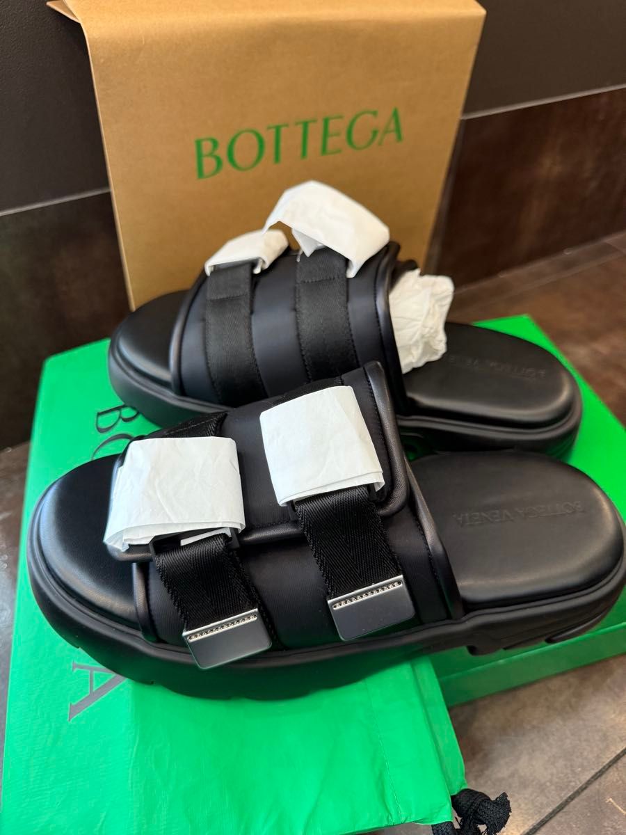 BOTTEGA VENETA ボッテガベネタ サンダル 黒 4103923D0014 ボッテガヴェネタ サンダル 44 ブラック サンダル|Yahoo!フリマ