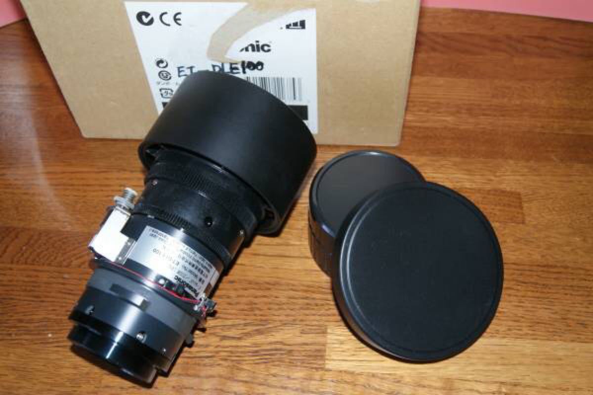 公式クーポン PANASONIC ET-DLE100 など用短焦点ズームレンズ TH-D5600 ...
