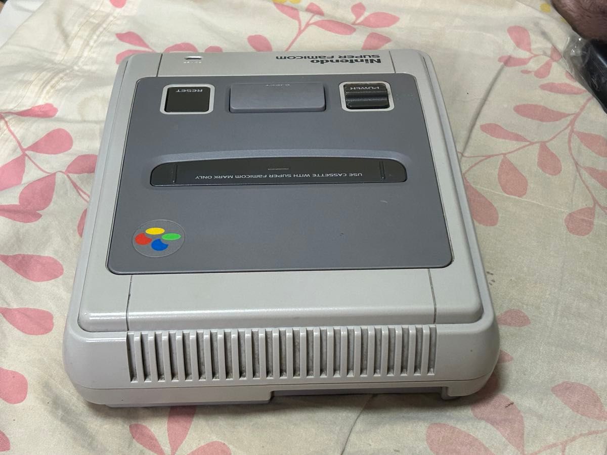 Nintendo SHVC-001 スーパーファミコン 本体 1chip01型 1chip01 モデルのスーパーファミコン本体(のみ) SFC 後期型